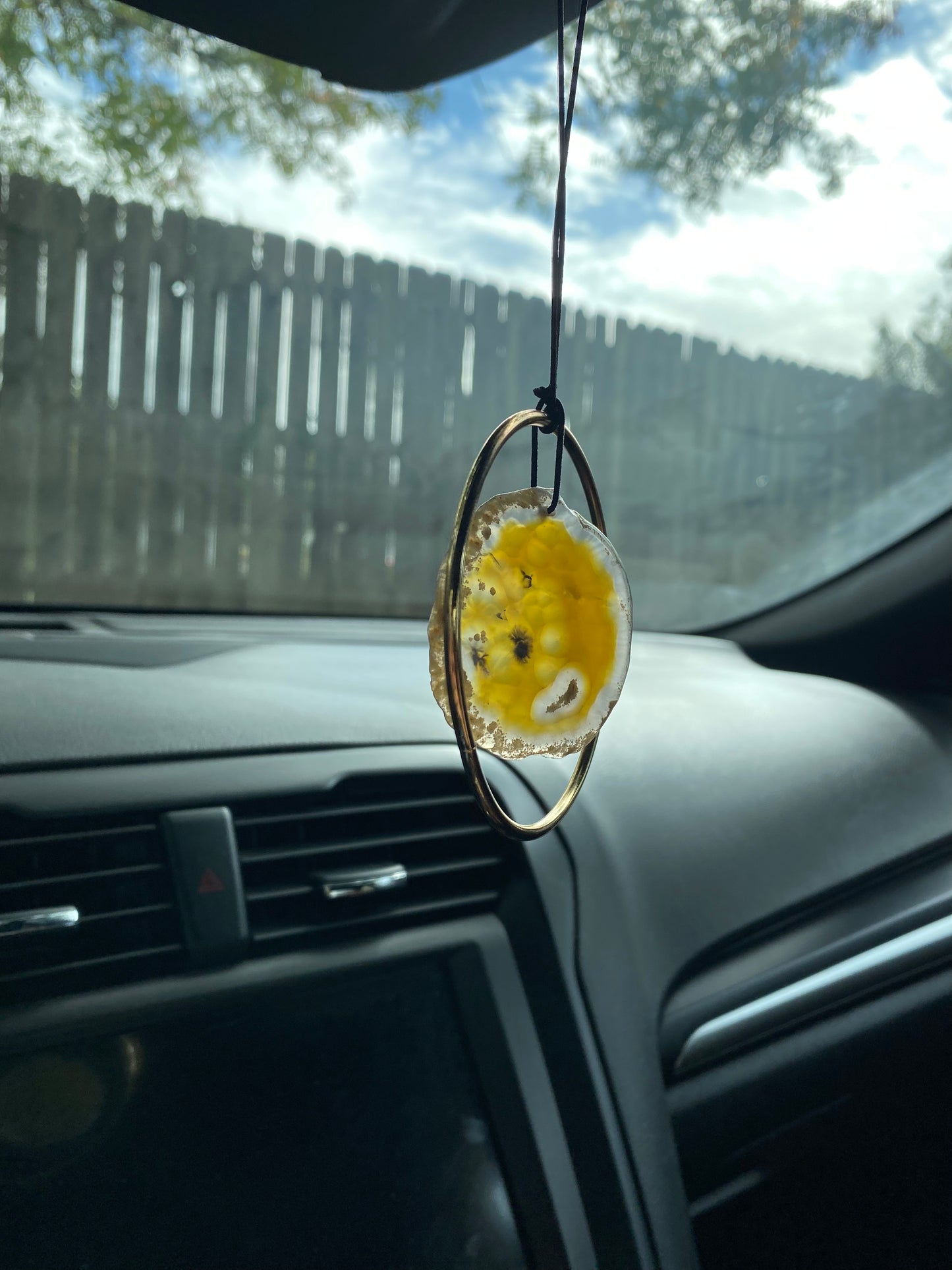 Geode Slab Rear View Mirror Hanger