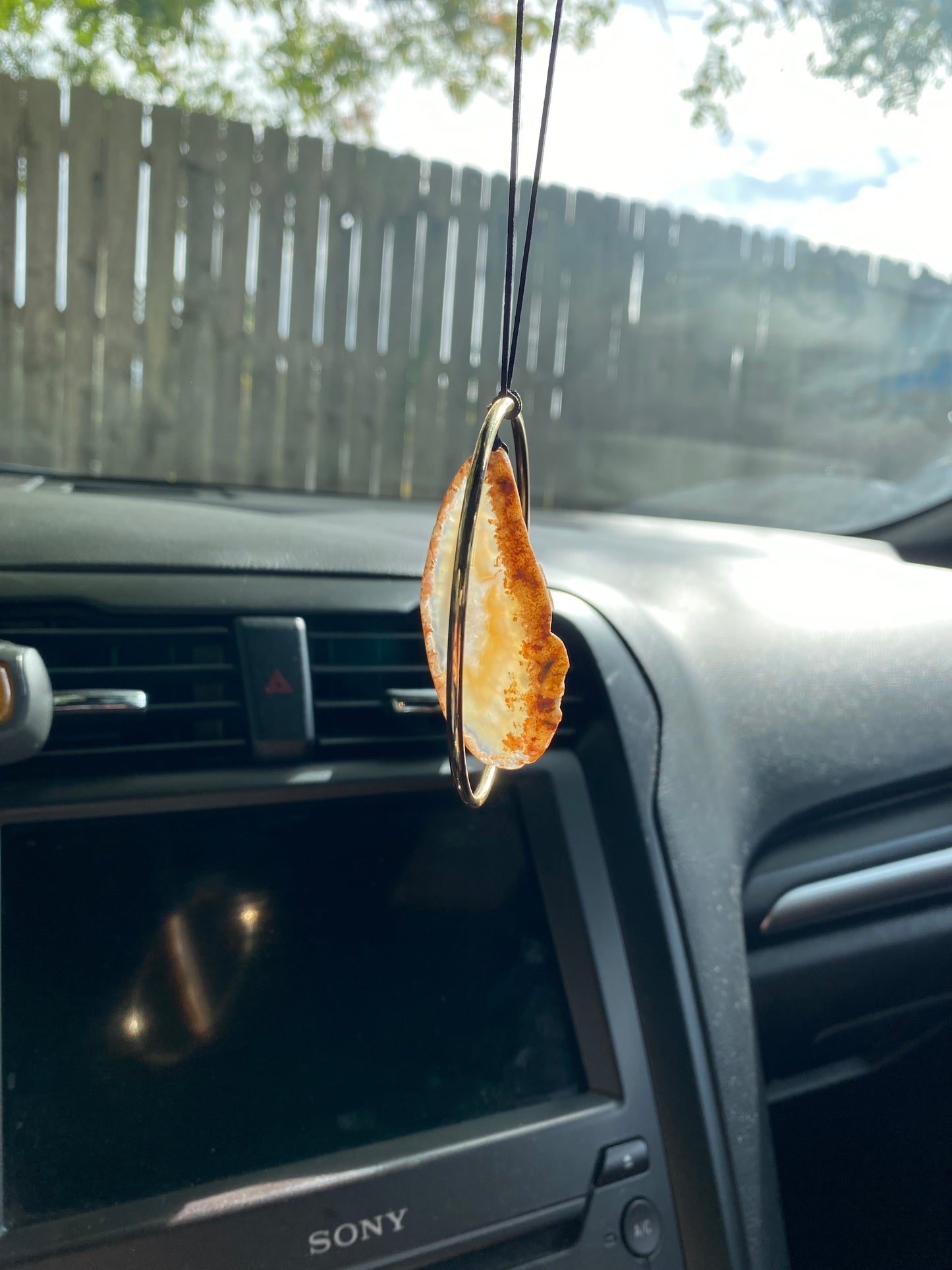 Geode Slab Rear View Mirror Hanger