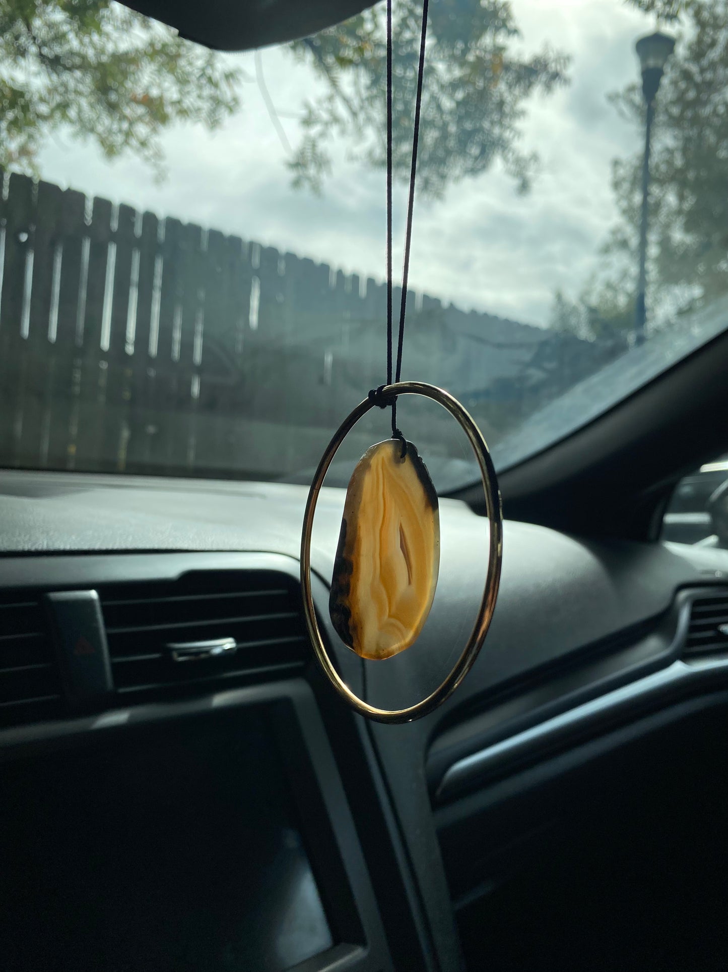 Geode Slab Rear View Mirror Hanger